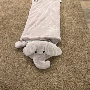 Elephant sleeping bag